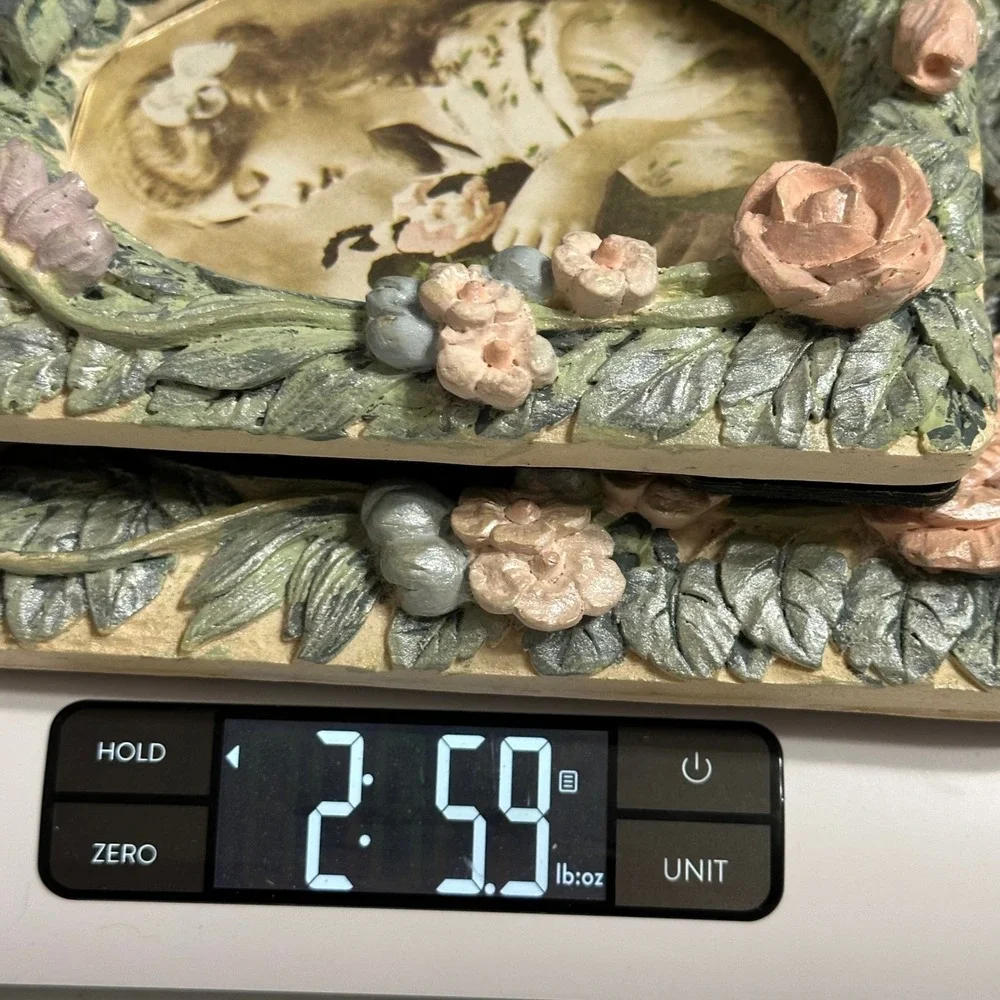 Vintage Floral Resin Picture Frame Set 3D Dimensional Rose Leaf Victorian Design